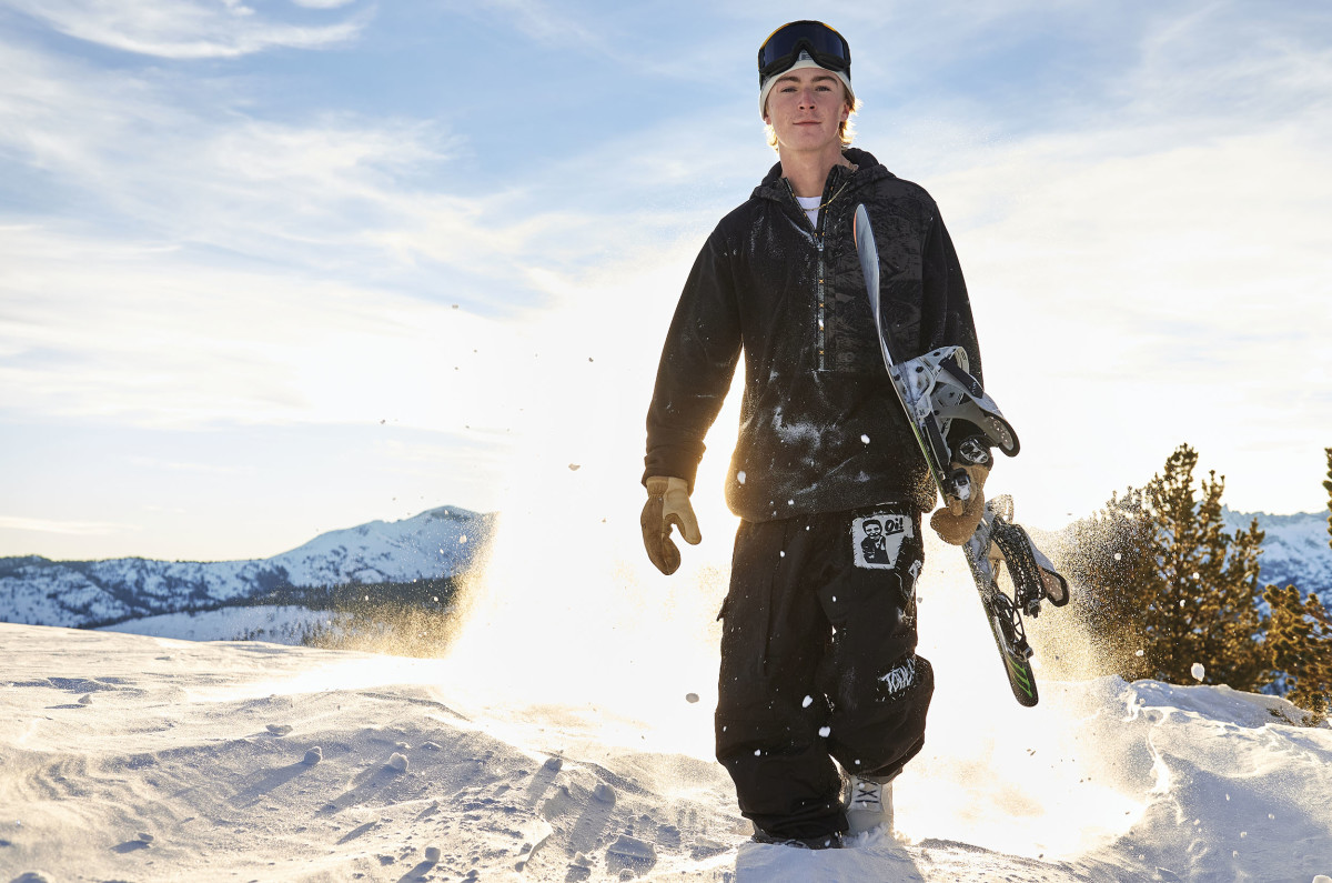 EASY RIDER
The Mammoth Lakes, Calif., native has been snowboarding since he was two. (His father, Marko, was a snowboard supervisor at Mammoth Mountain.) Henricksen is one of the sport’s budding stars, but he hasn’t always focused on the competitive aspect: “At the beginning, I was just always having a blast, messing around with all my friends on the mountain. It’s such a fun thing to do with your homies, instead of just sitting inside.”
